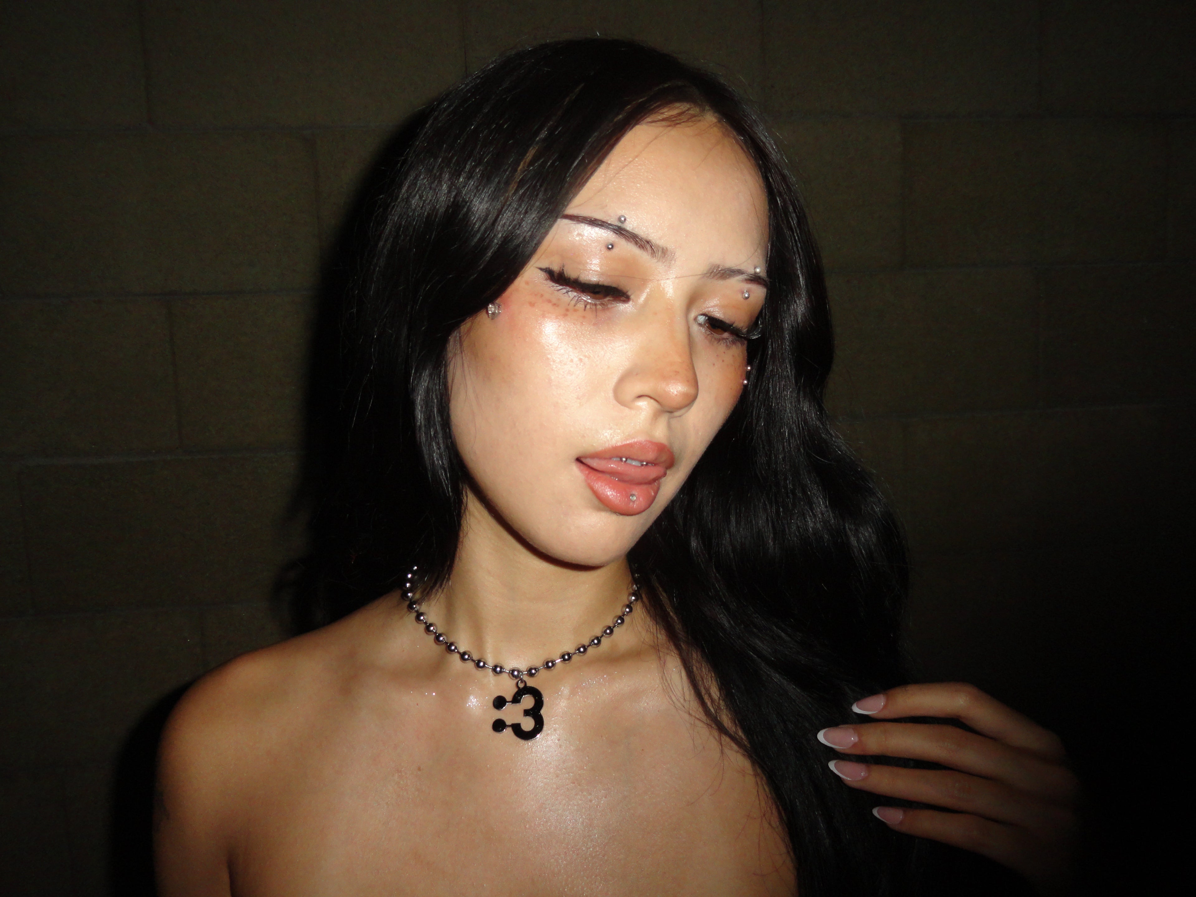 :3 necklace